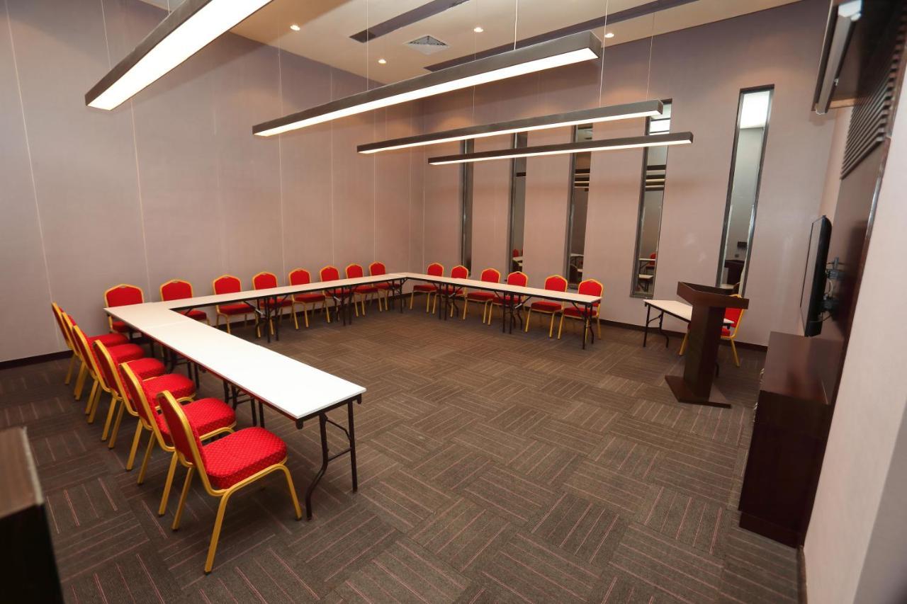 The Green Park Gaziantep Zewnętrze zdjęcie A typical meeting room